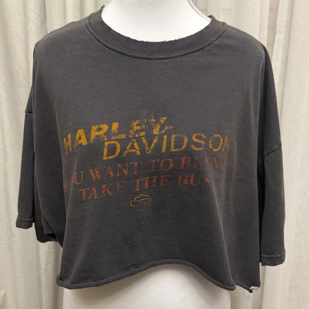 Vintage Y2K Harley Davidson Alamo city motorcycle TX crop t-shirt
